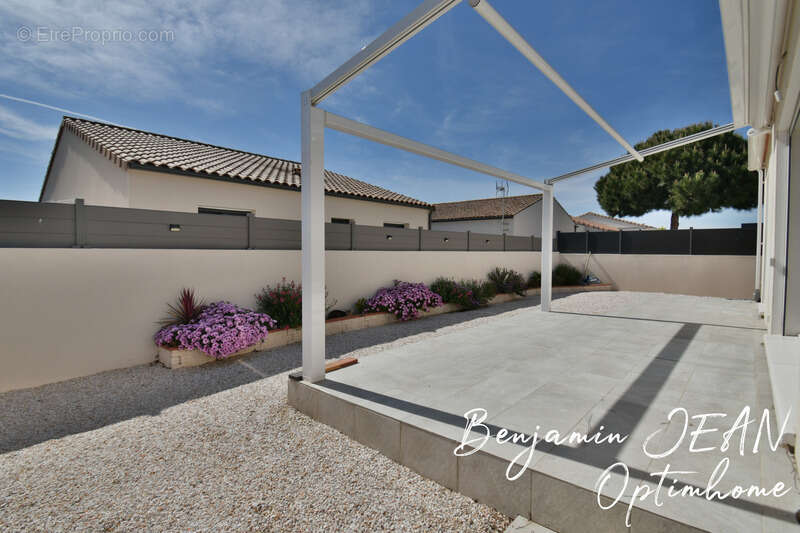 Maison à SERIGNAN
