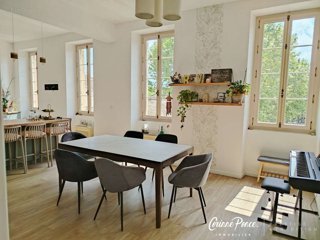 Appartement à NIMES