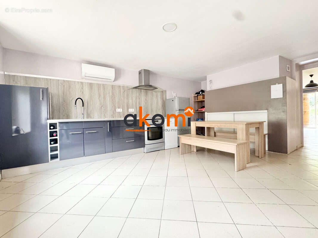 Maison à COLOMBEY-LES-BELLES