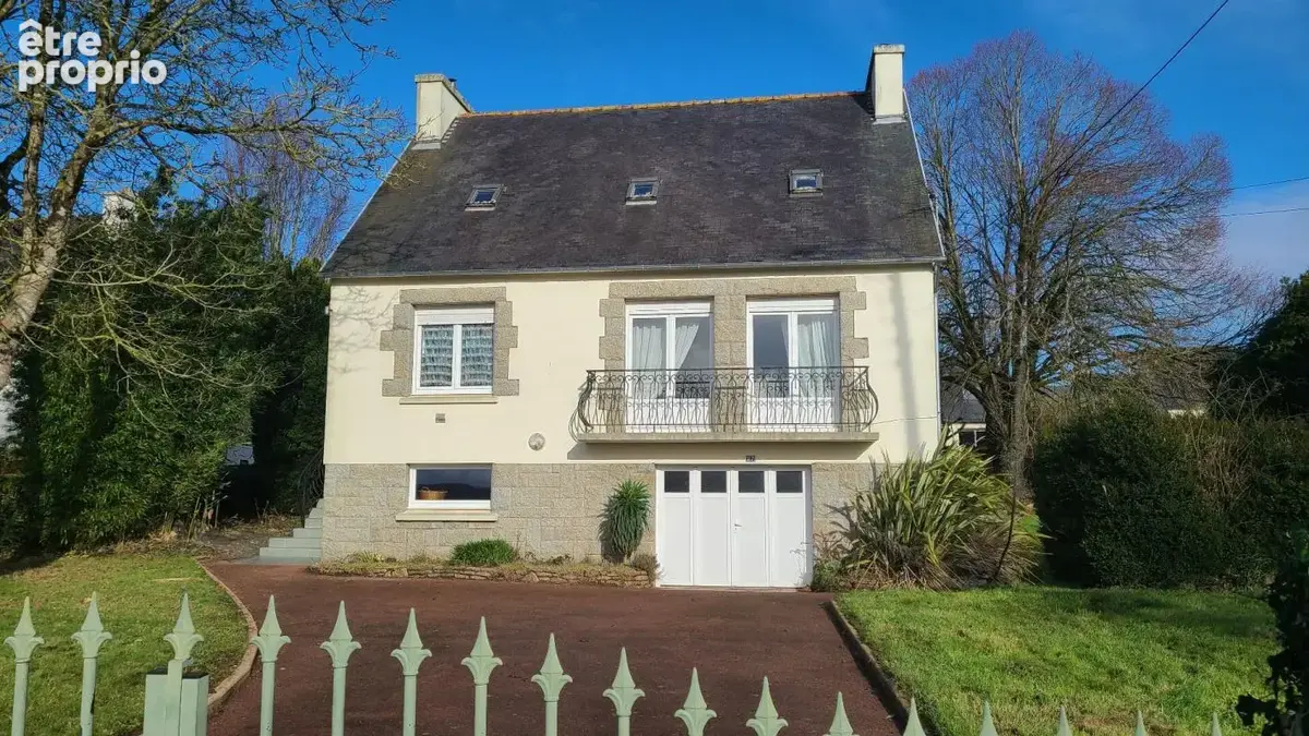 Maison à PLOUGONVEN