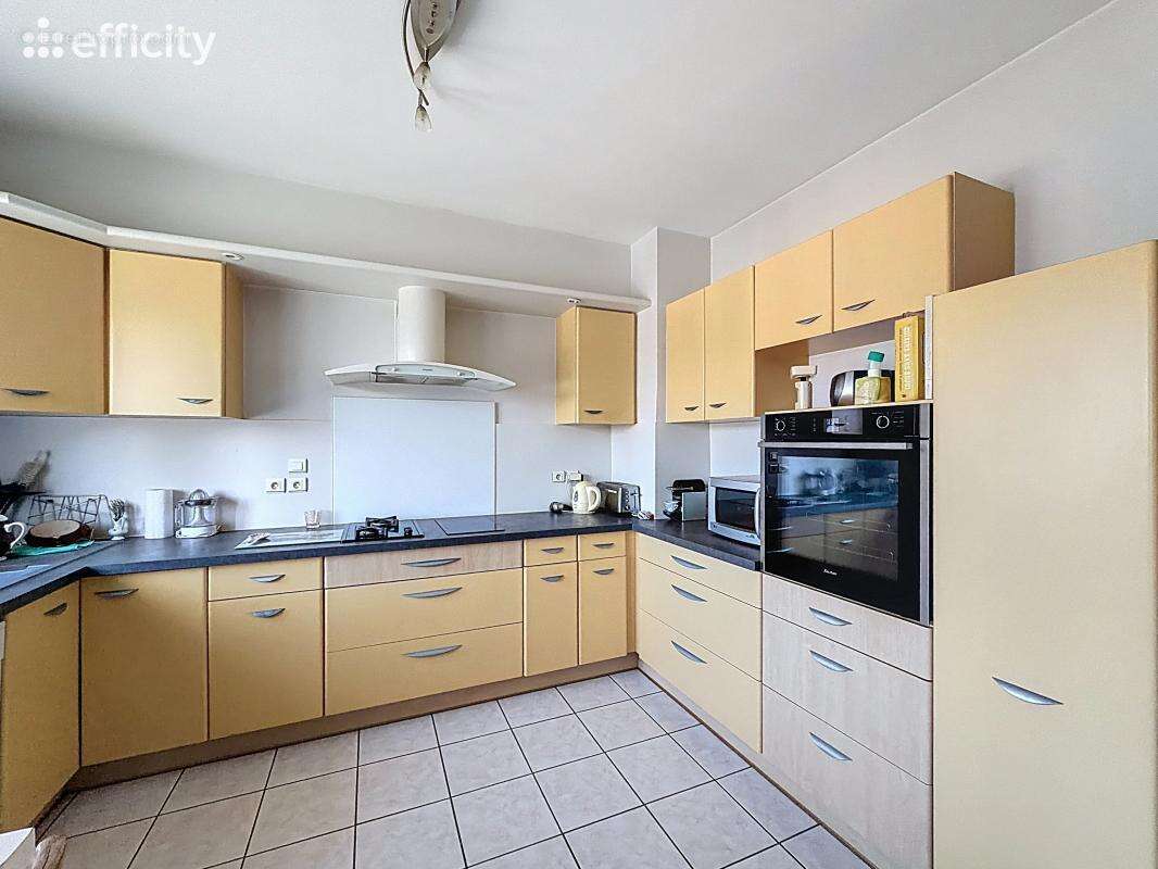 Maison à SAINT-QUENTIN-SUR-ISERE