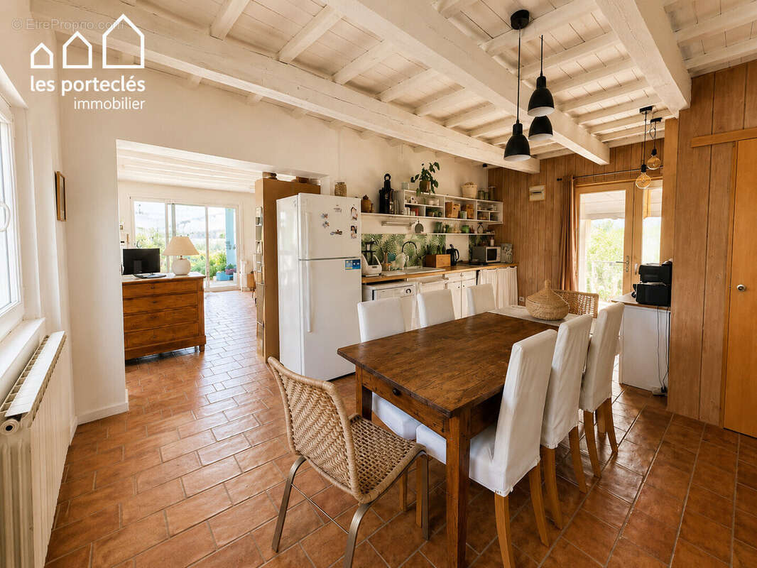 Maison à VILLENEUVE-LES-AVIGNON