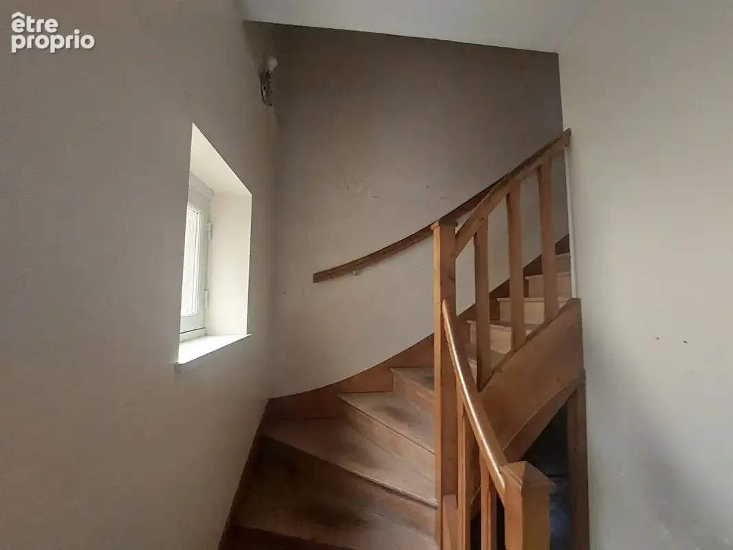 Appartement T3 à rafraichir TINTENIAC Centre - photo 6