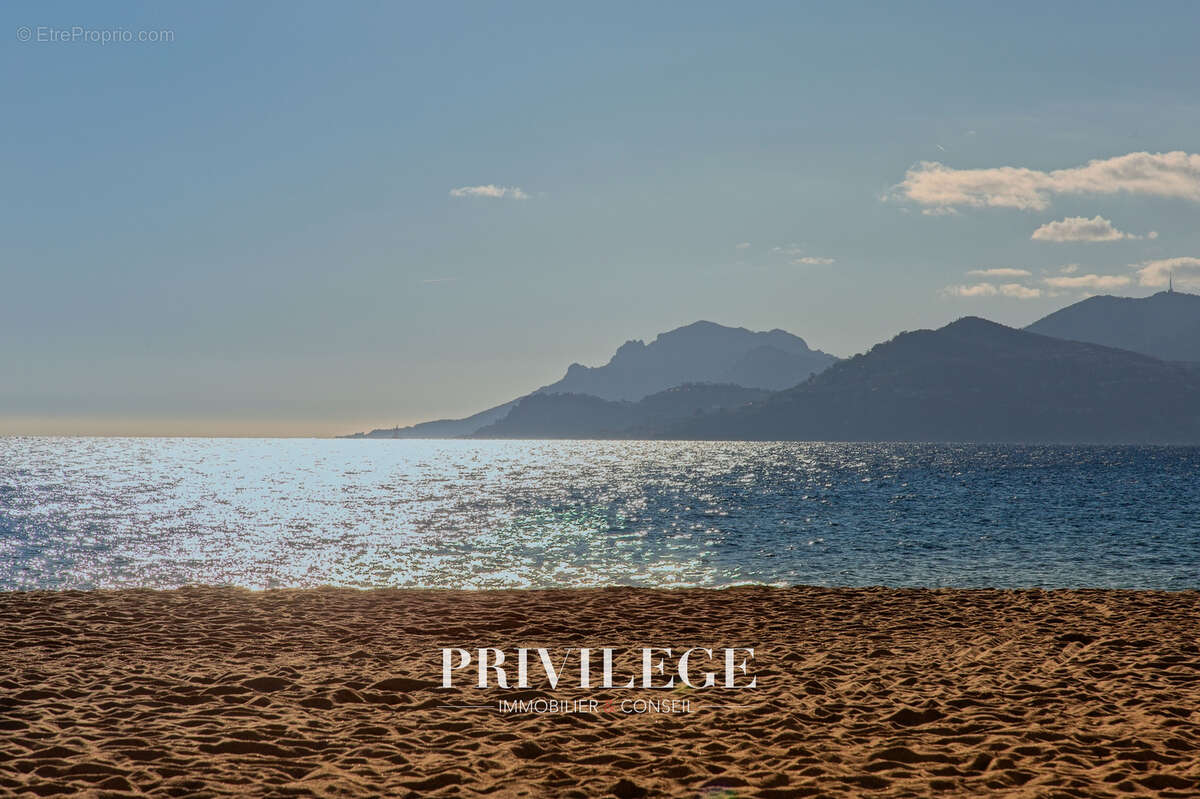 Appartement à CANNES