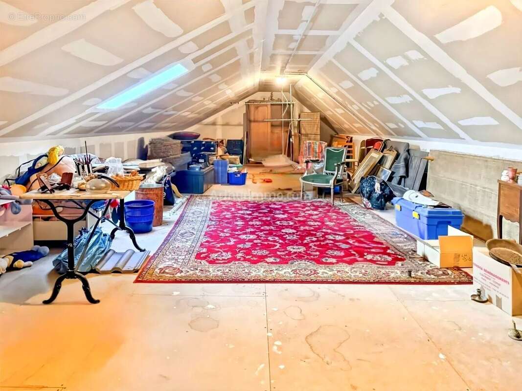 Maison à SOISY-SUR-SEINE