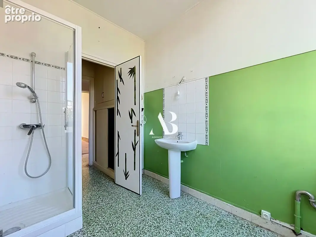 Appartement T4 97m2 - photo 11