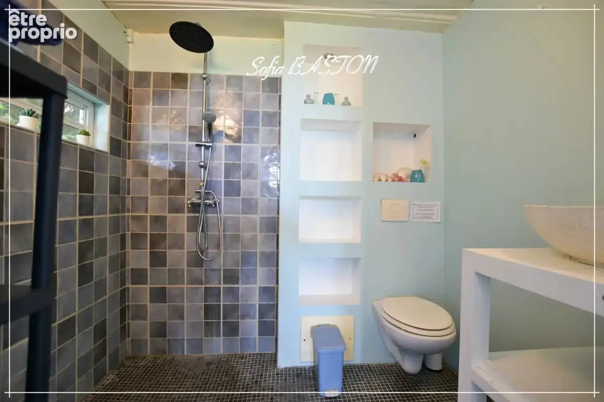 À vendre - Sainte-Luce Martinique - Propriété 5 logements indépendants - 241 m² habitables - Vue mer - P10 - photo 39