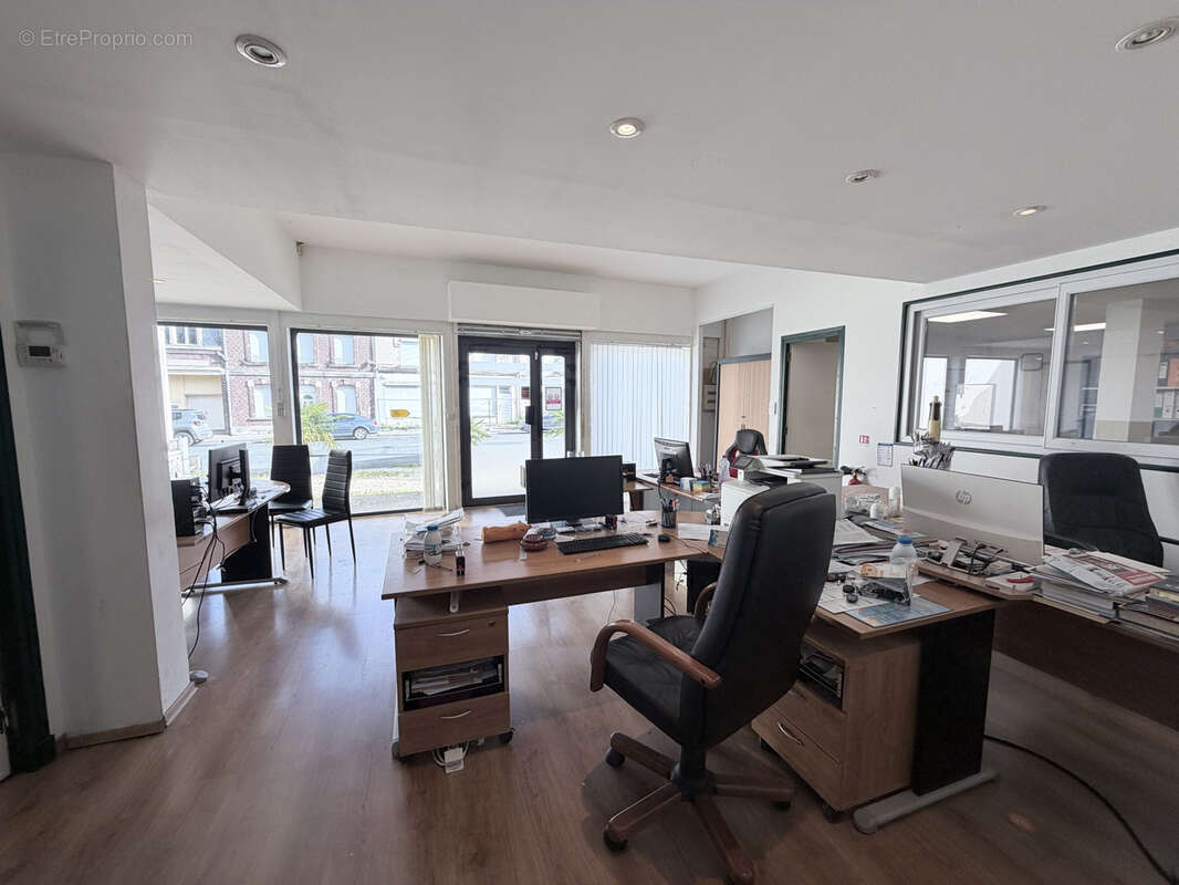 Commerce à EPPEVILLE