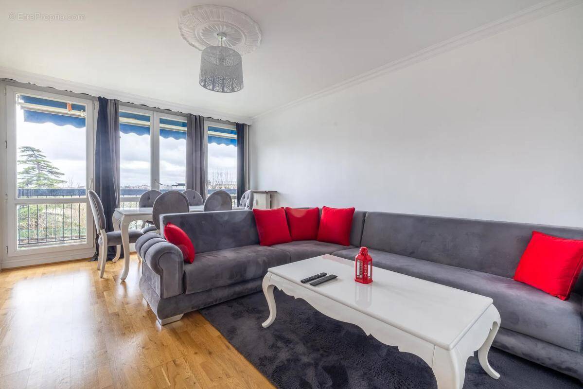 Appartement à CHAMPIGNY-SUR-MARNE