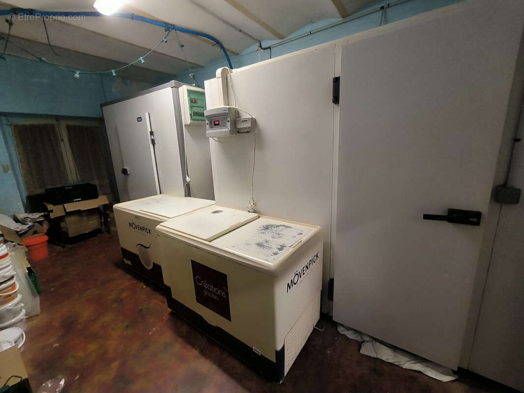 Commerce à SAINT-JEAN-DU-GARD