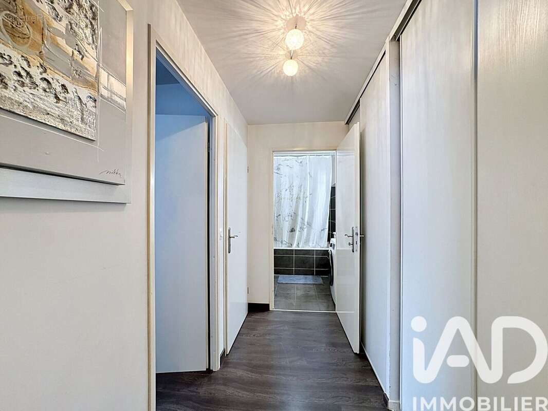 Photo 8 - Appartement à MOISSY-CRAMAYEL