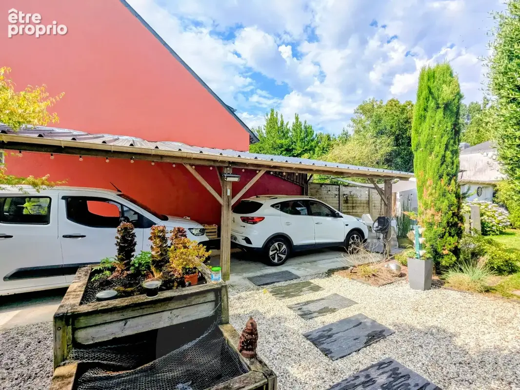 Maison de charme climatisée – 182 m² au sol  – 4 chambres + 1 Bureau – Jardin plein sud - photo 10