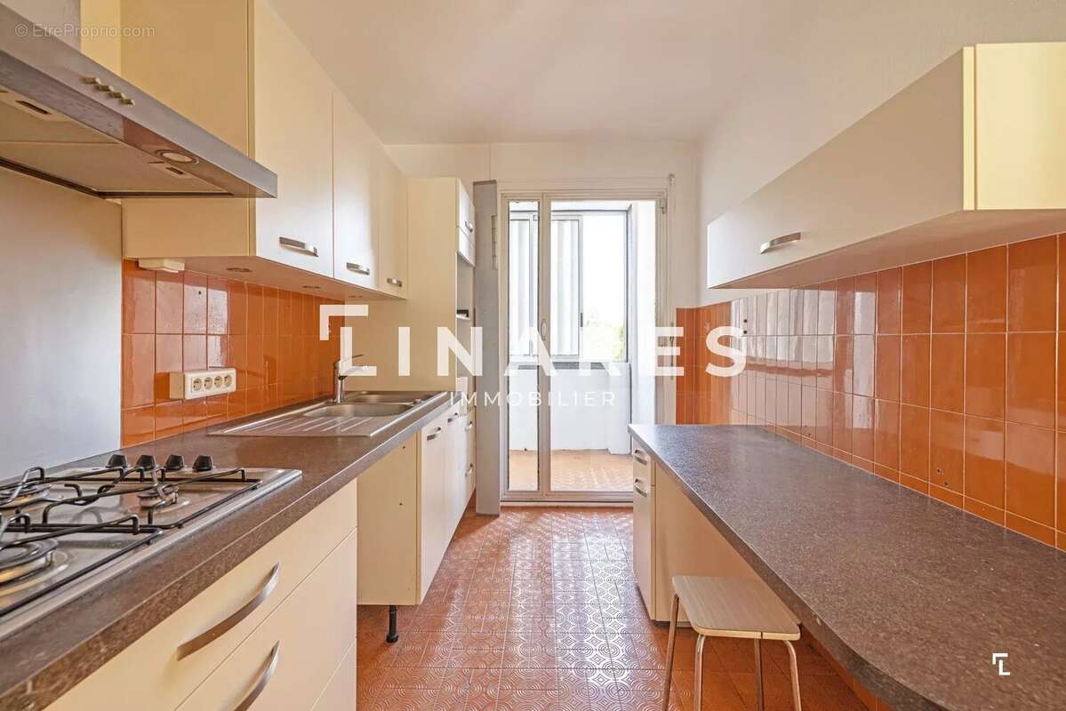 Appartement à MARSEILLE-8E