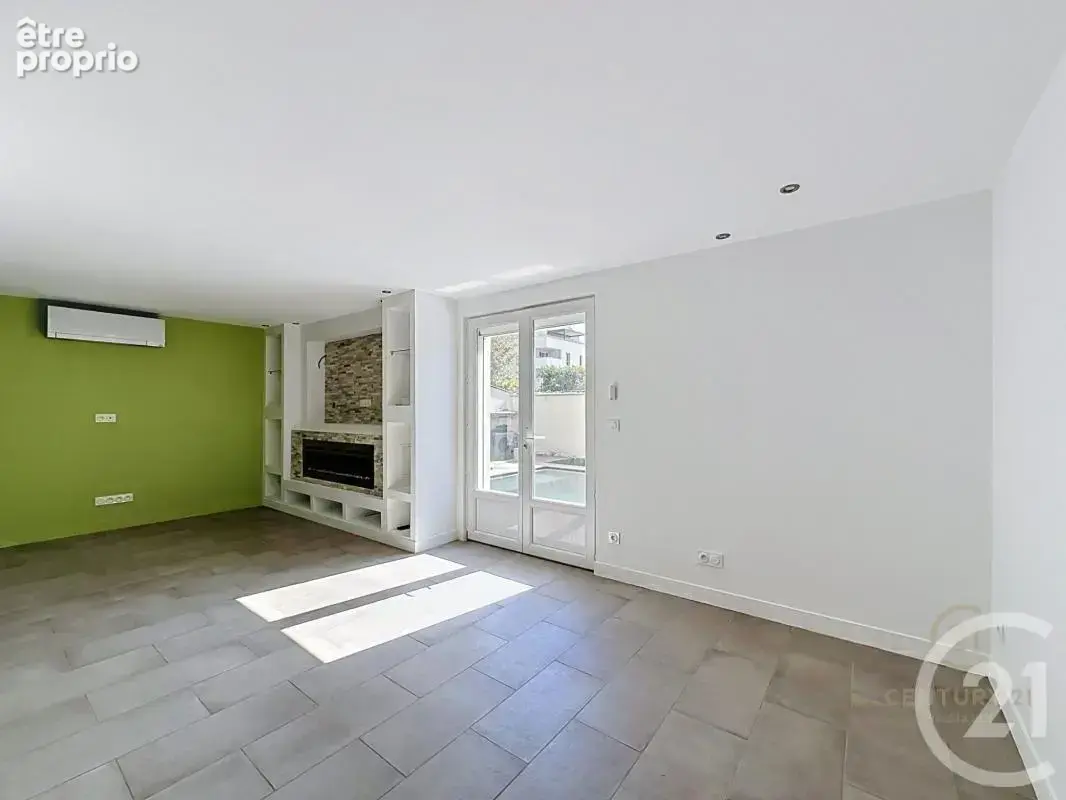 Maison 7 pièces 152 m² à vendre à Grigny (69520) - photo 6