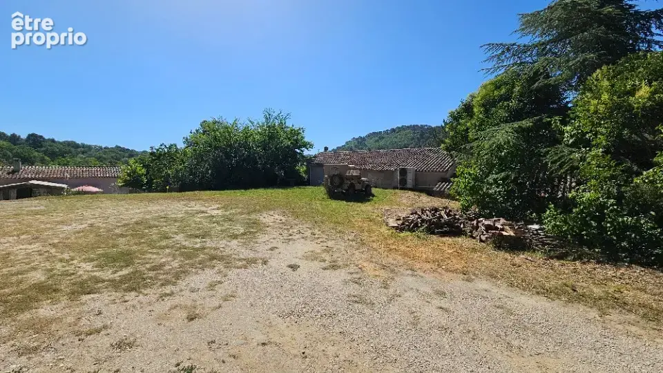 Terrain 1 200 m² à vendre à Ansouis (84240) - photo 2