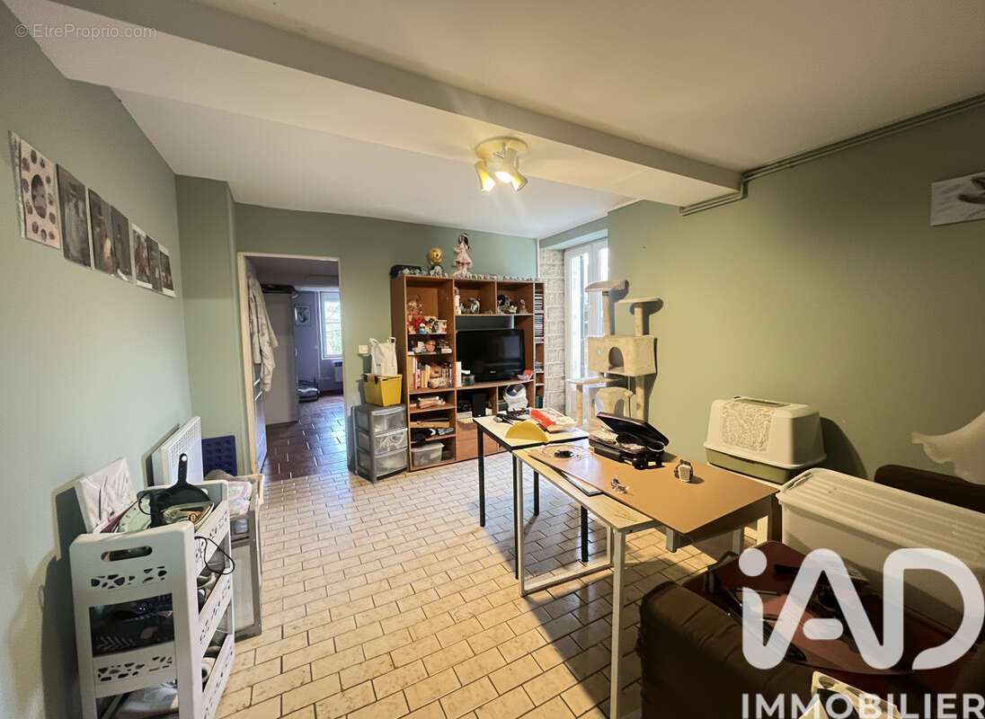 Photo 4 - Appartement à CHARLEVILLE-MEZIERES