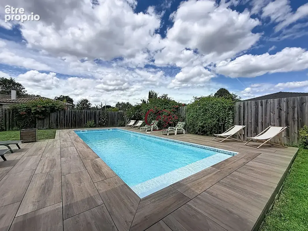 Villa comtemporaine de plain pied 183 m2 garage , piscine , 4 chambres - photo 14