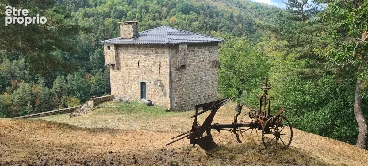 Propriété d’exception   51,74 ha   maison forte du xvie siècle - photo 55