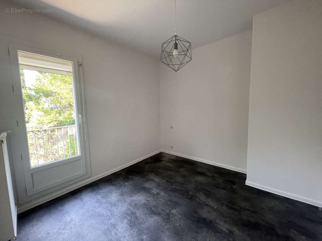 villa t4 avec grand terrain - photo 8