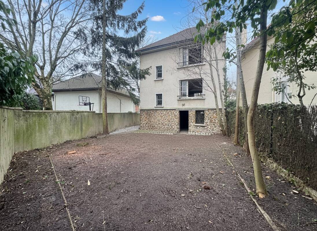 Maison à FONTENAY-SOUS-BOIS