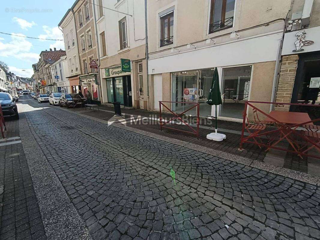 Commerce à BOURBONNE-LES-BAINS