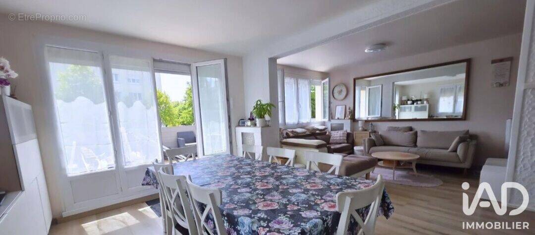 Photo 1 - Maison à IFS