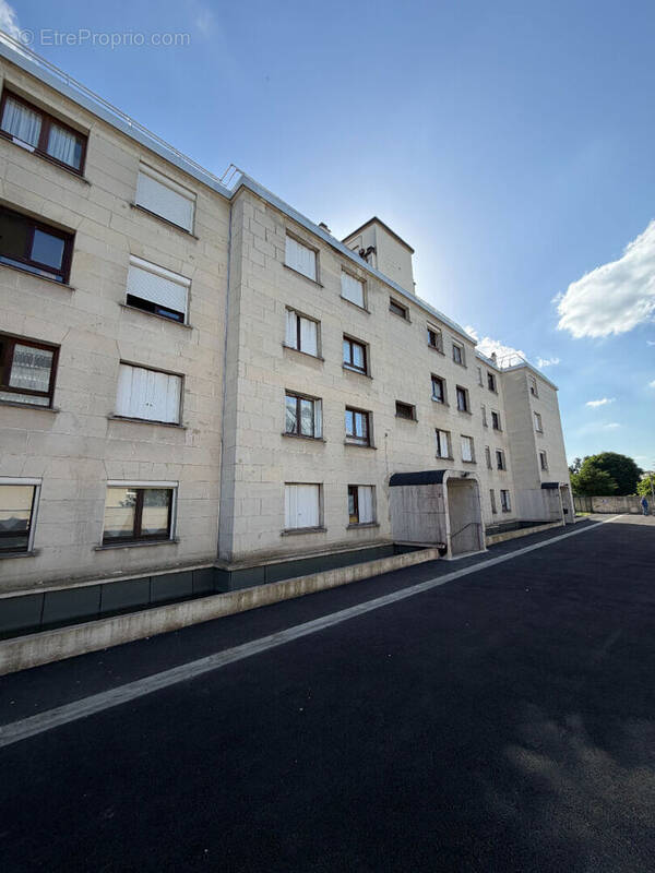 Appartement à LIVRY-GARGAN