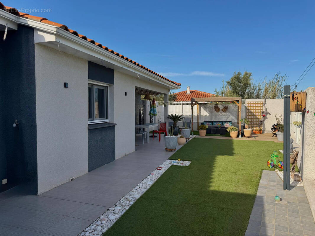 Maison à TRESSERRE