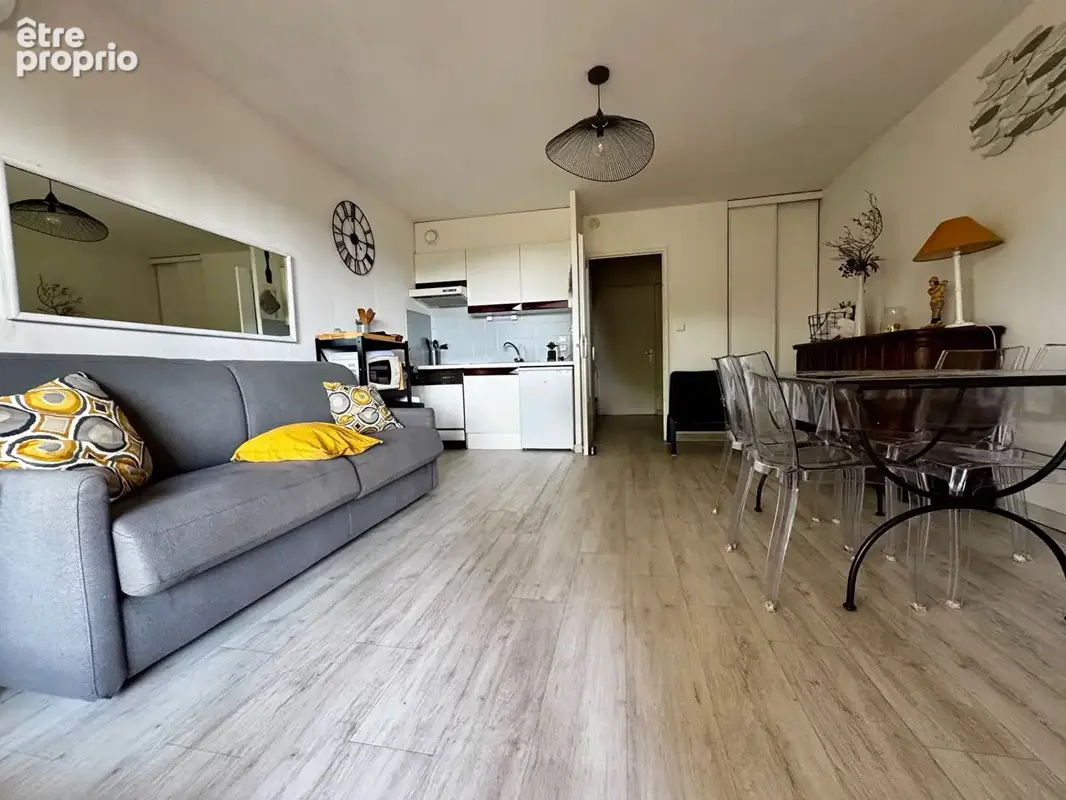 Appartement  studio  30 m2 avec terrasse  dans les Golfs - photo 3