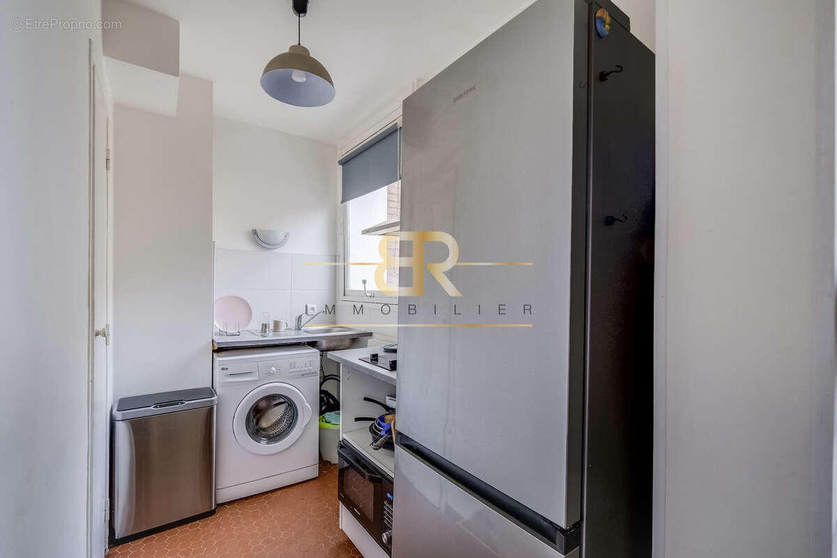 Appartement à PARIS-10E