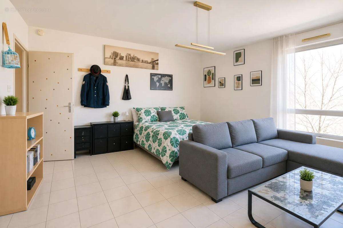 Appartement à CASTELGINEST