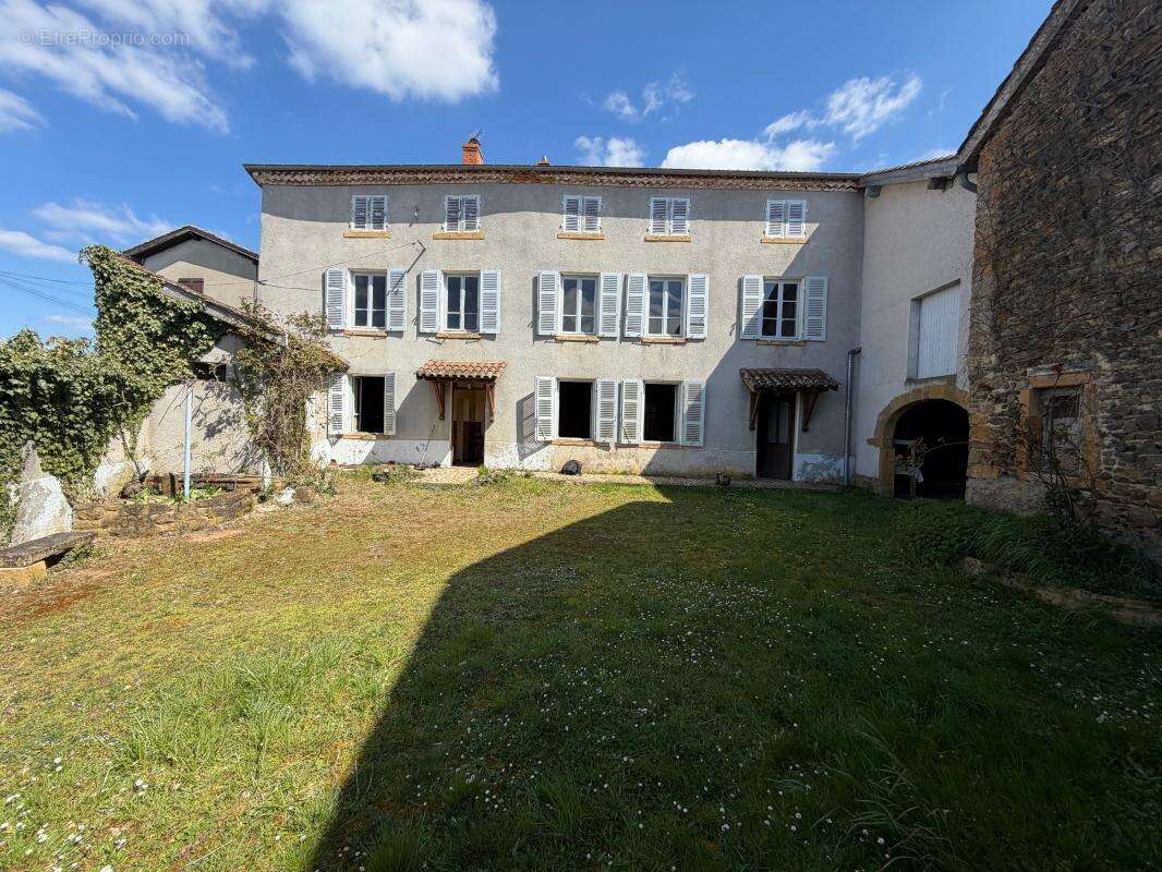 Maison à LEGNY