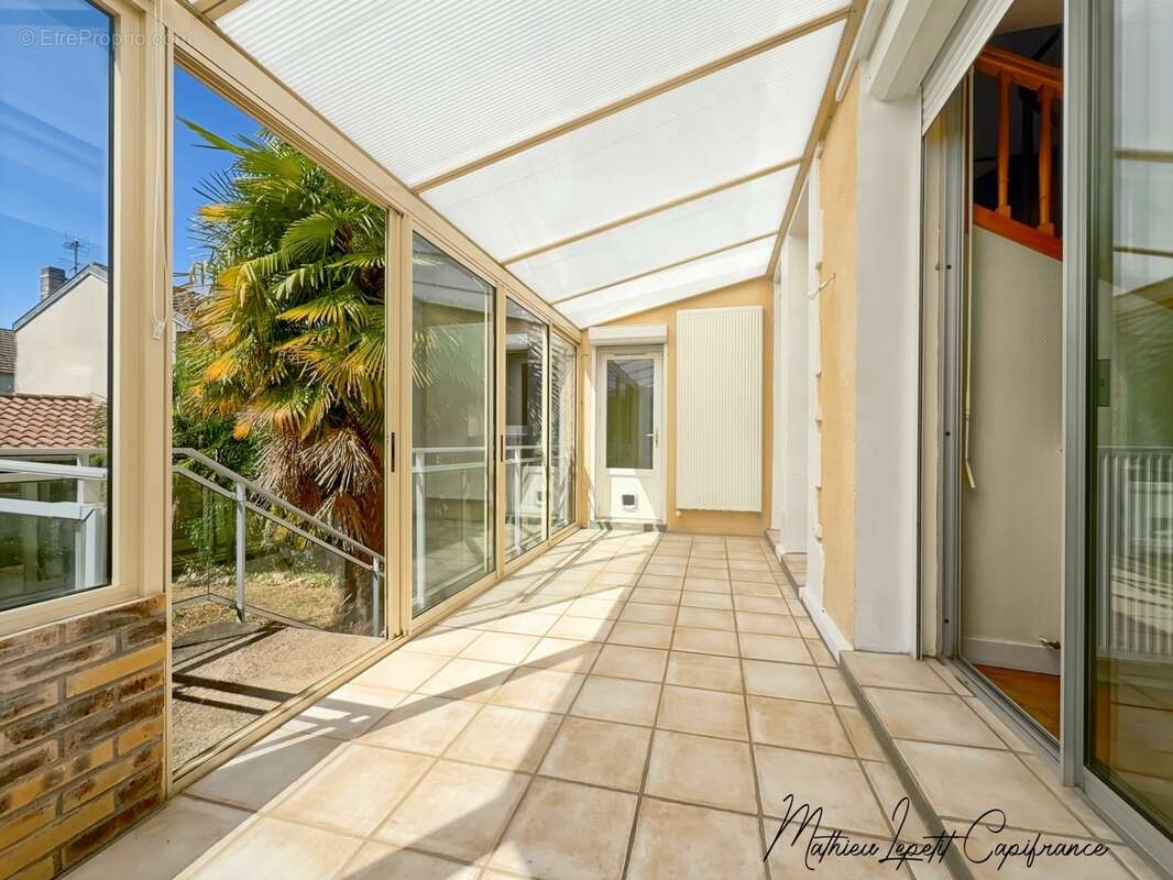  À VENDRE – Maison familiale de 159 m² avec 5 chambres et dépendance – PÉRIGUEUX (Quartier Hôpital) - photo 10