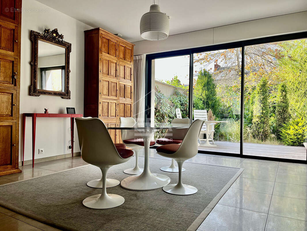 Rare - Maison contemporaine -  Le Mans - quartier Rive Droite Parc Monod - photo 2