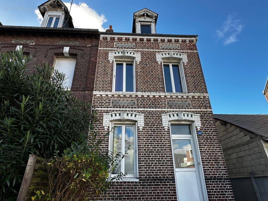 Maison à LE PETIT-QUEVILLY