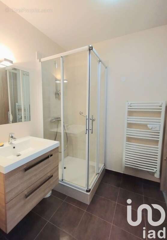 Photo 7 - Appartement à CALUIRE-ET-CUIRE