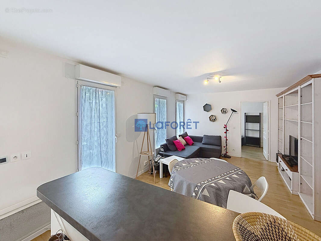 Appartement à SURESNES