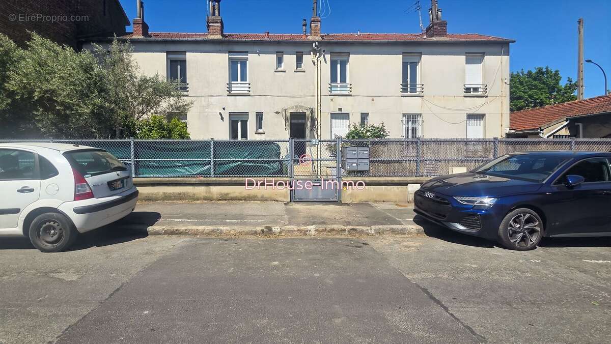 Appartement à VITRY-SUR-SEINE
