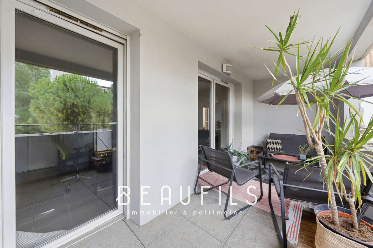 Exclusivité. Appartement F4 avec terrasse à Port Marianne - photo 3