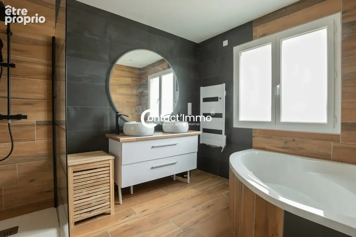 Maison 4 pièces 108 m² à vendre à Lezoux (63190) - photo 8