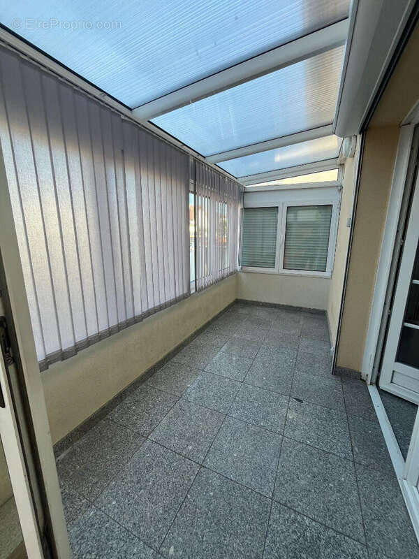 Maison à VIRY-CHATILLON