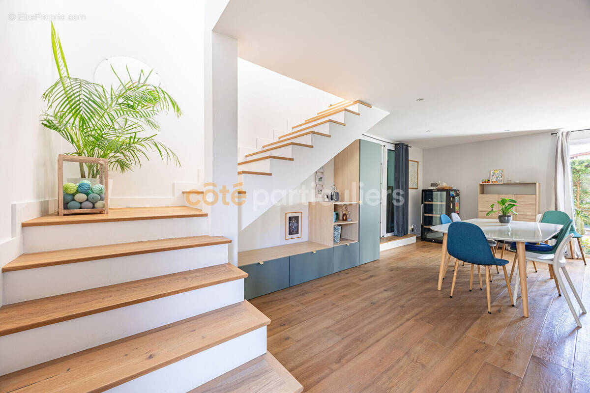 Maison à BASSE-GOULAINE