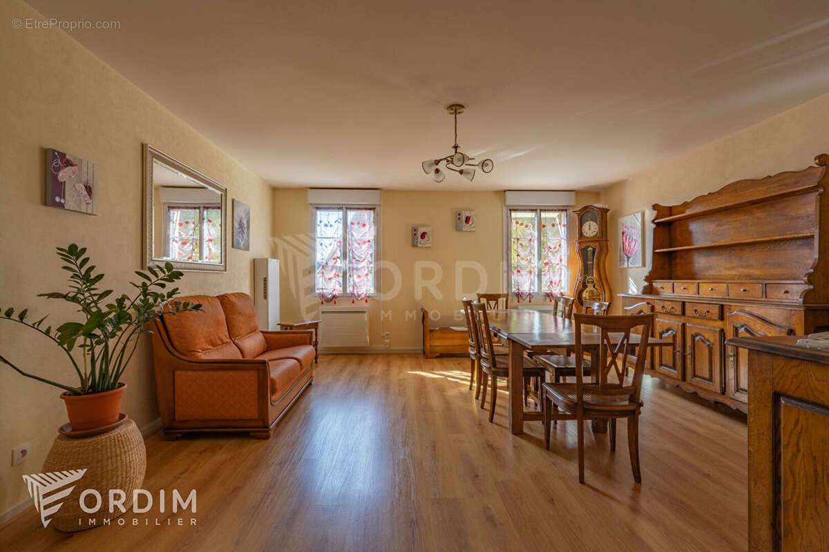 Appartement à AUXERRE