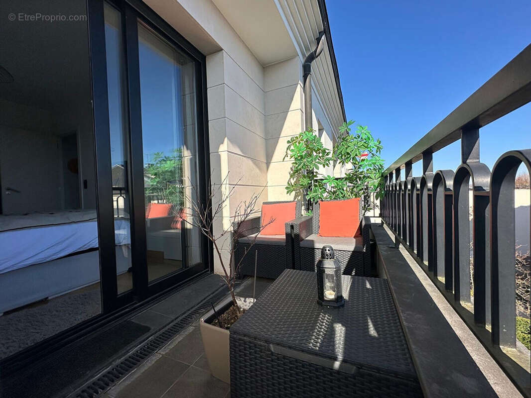 Appartement à LE PERREUX-SUR-MARNE