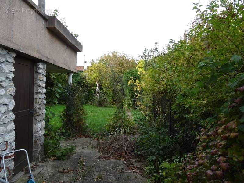 Maison à VILLENEUVE-SAINT-GEORGES