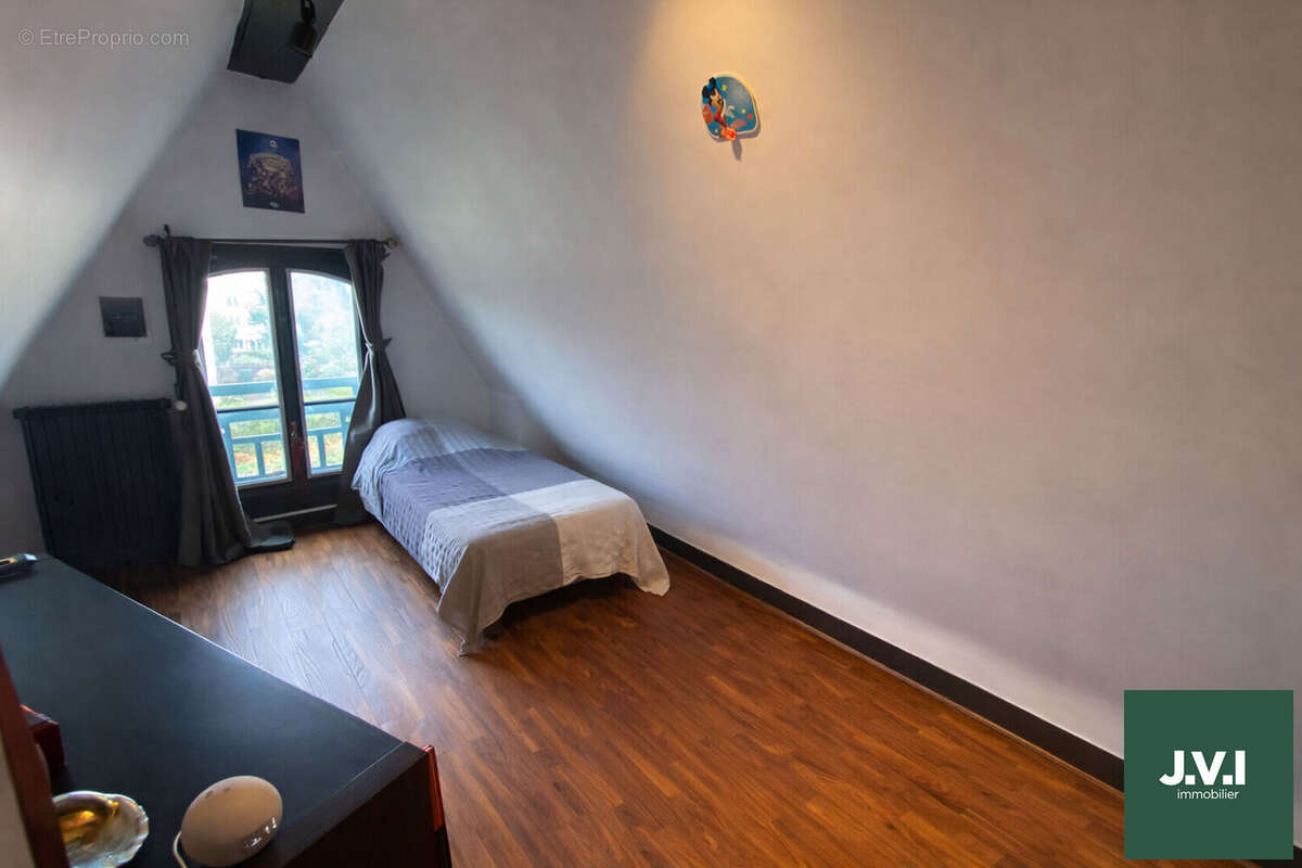 Maison à ENGHIEN-LES-BAINS