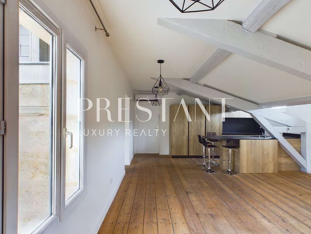 Appartement à BORDEAUX