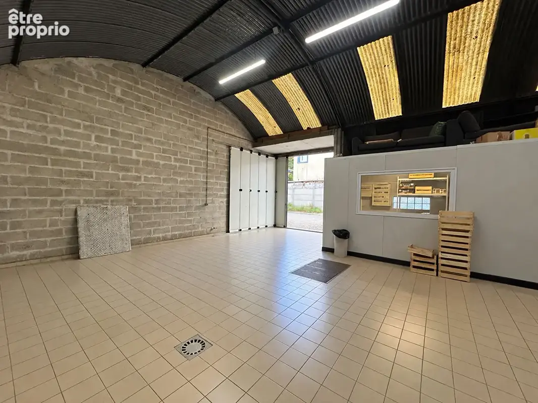 Commerce à YERRES