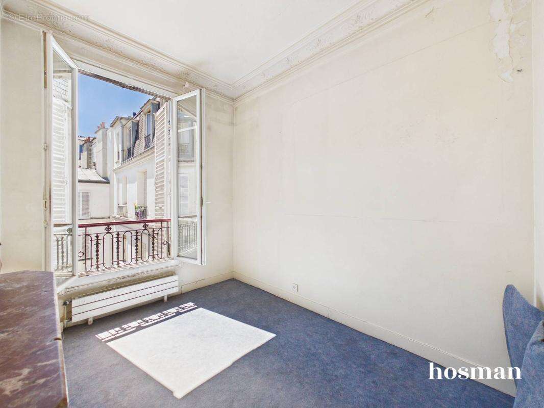 Découvrez cet appartement 3 / 4 pièces de 60 m², à rénover, idéalement situé au 5ème étage sans ascenseur - photo 7