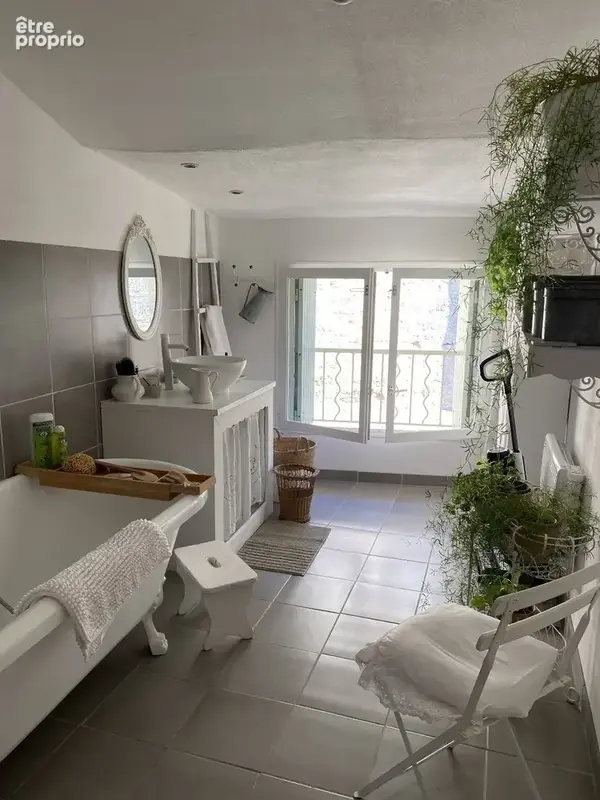 6km de Pézenas Maison de village avec terrasse - photo 4
